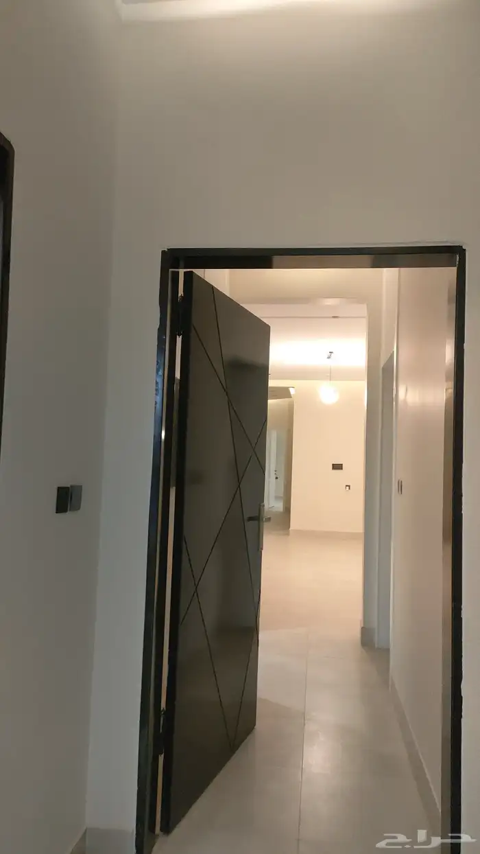 للبيع ادوار علويه مع سطح خاص موقع مميز 520الف فقط 5