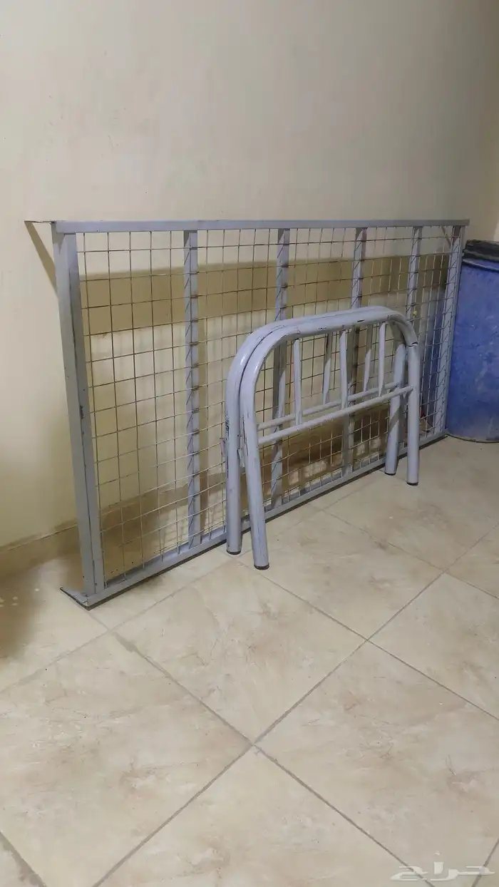 سرير للبيع الخرج 0