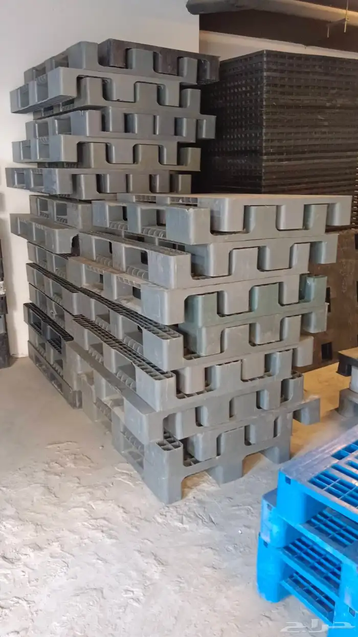 طبالي بلاستيك مستعمل للبيع 1