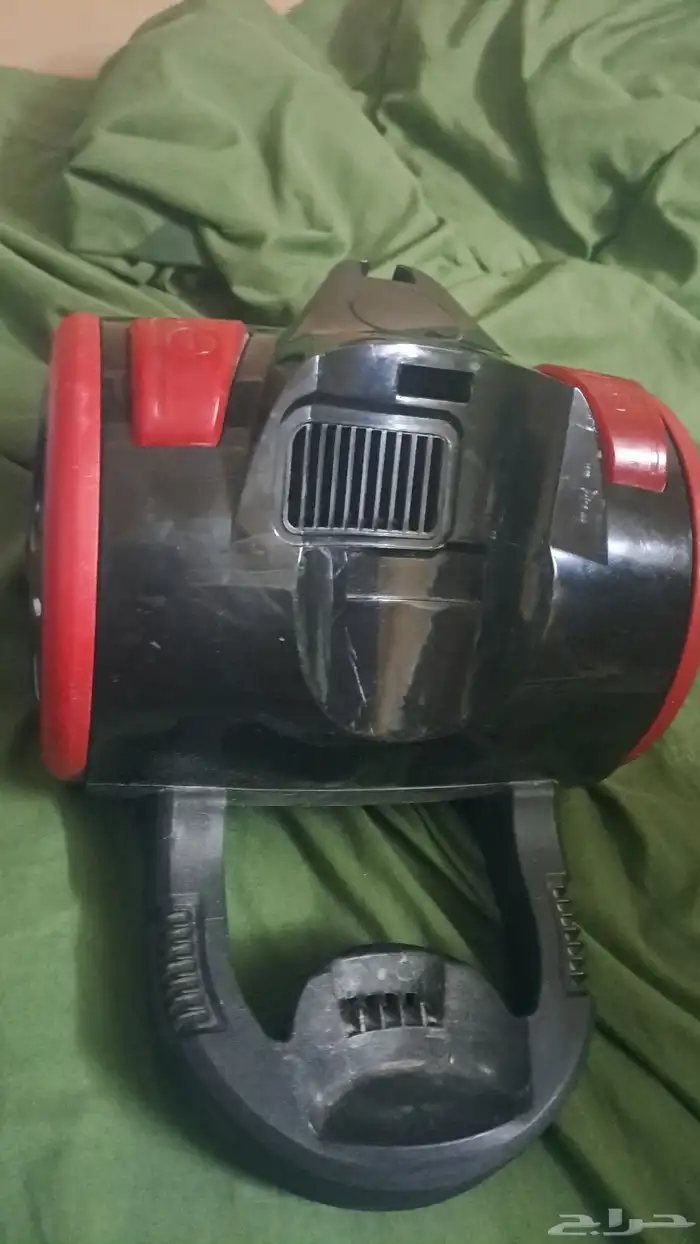 السلام عليكم مكنسة كهربايئة نظيفة للبيع 0