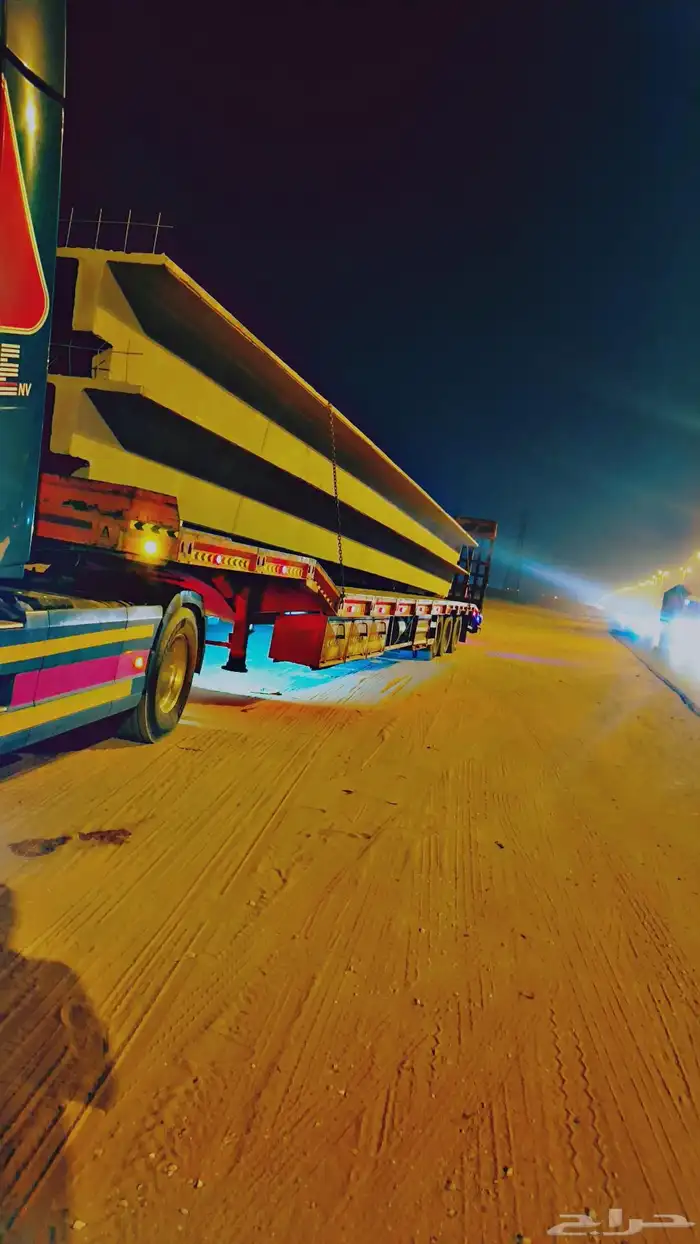 لوبد متوجد في حايل لنقل المعدات 0