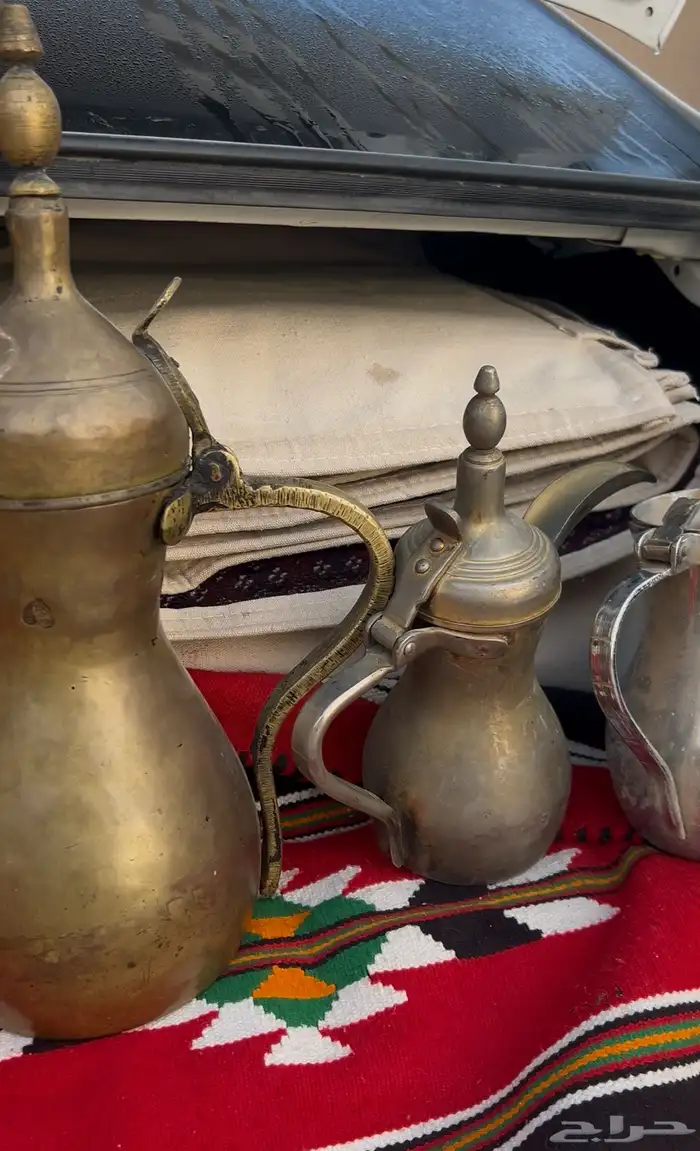 دله تراثيه له تقريبا 35 سنه و كبيره شوف عينكم 2