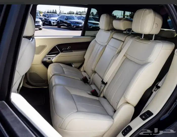 رنج روفر 2025 se p530 9