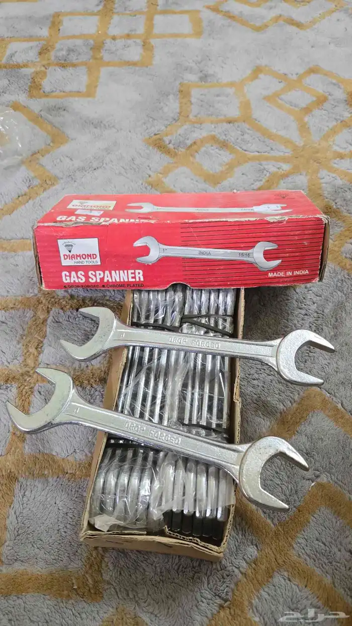 للبيع اطقم حبات تماتيك وعدد يدويه ومعدات كهربائيه 17