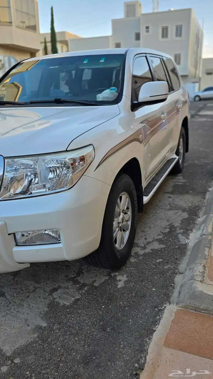 لاندكروزر جيب مخزززن 2008 17