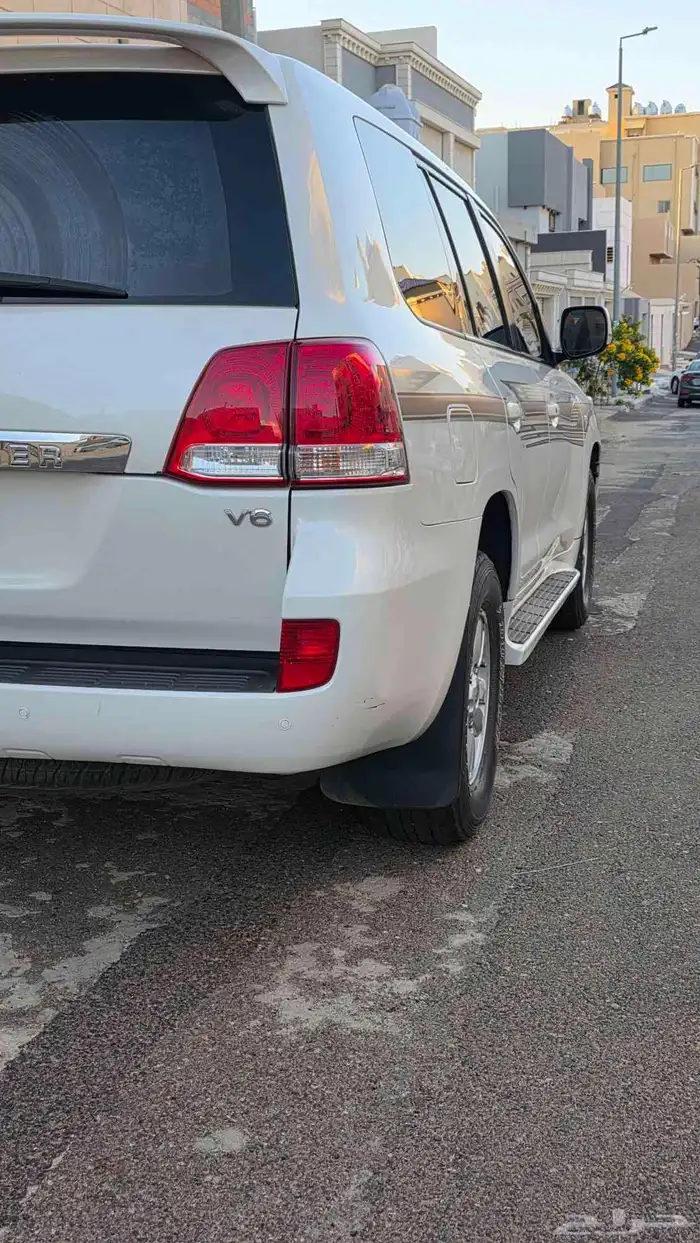 لاندكروزر جيب مخزززن 2008 29