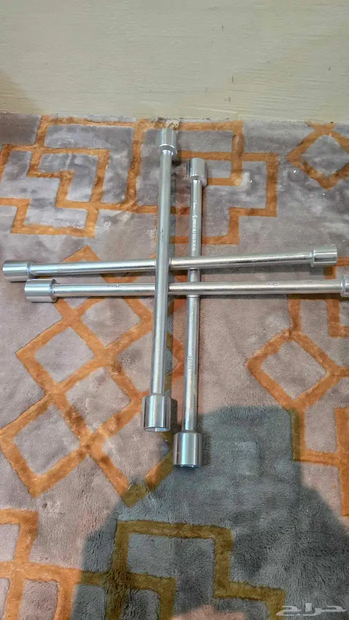 للبيع اطقم حبات تماتيك وعدد يدويه ومعدات كهربائيه 13