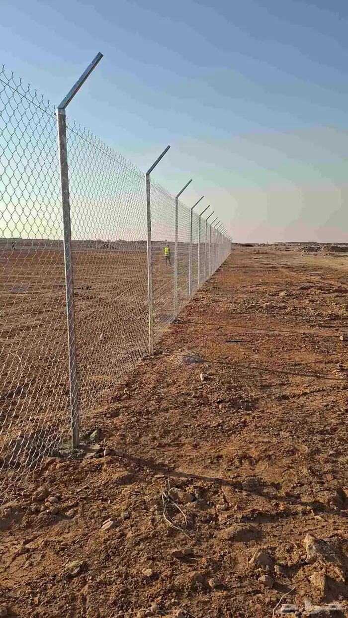 نعمل في توريد وتركيب جميع انواع الشبوك بجميع مواصفاتها 2