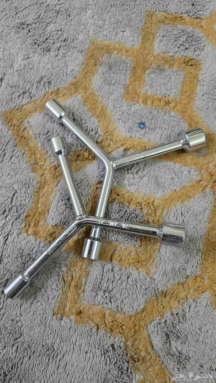 للبيع اطقم حبات تماتيك وعدد يدويه ومعدات كهربائيه 27