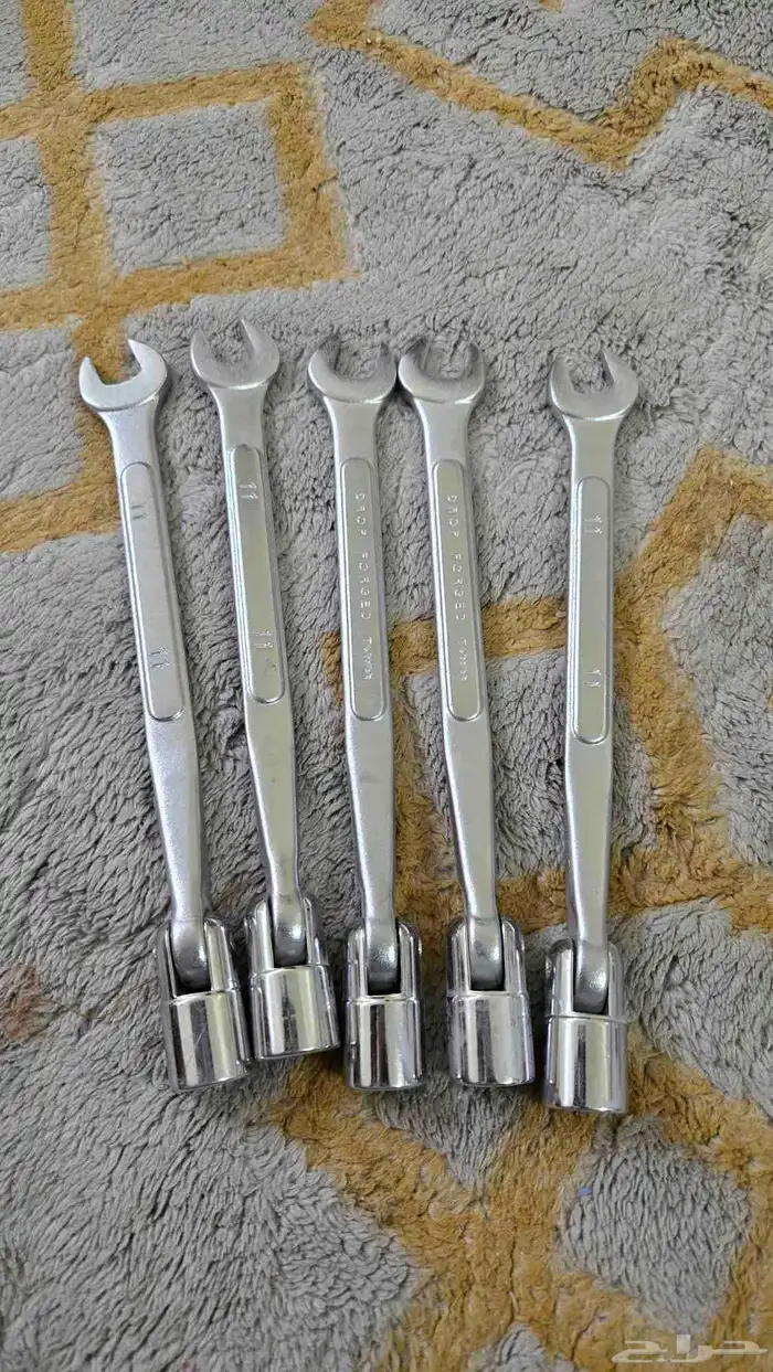 للبيع اطقم حبات تماتيك وعدد يدويه ومعدات كهربائيه 28