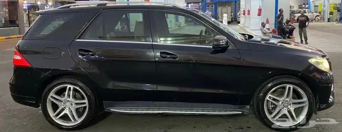 مرسيدس ML400 7