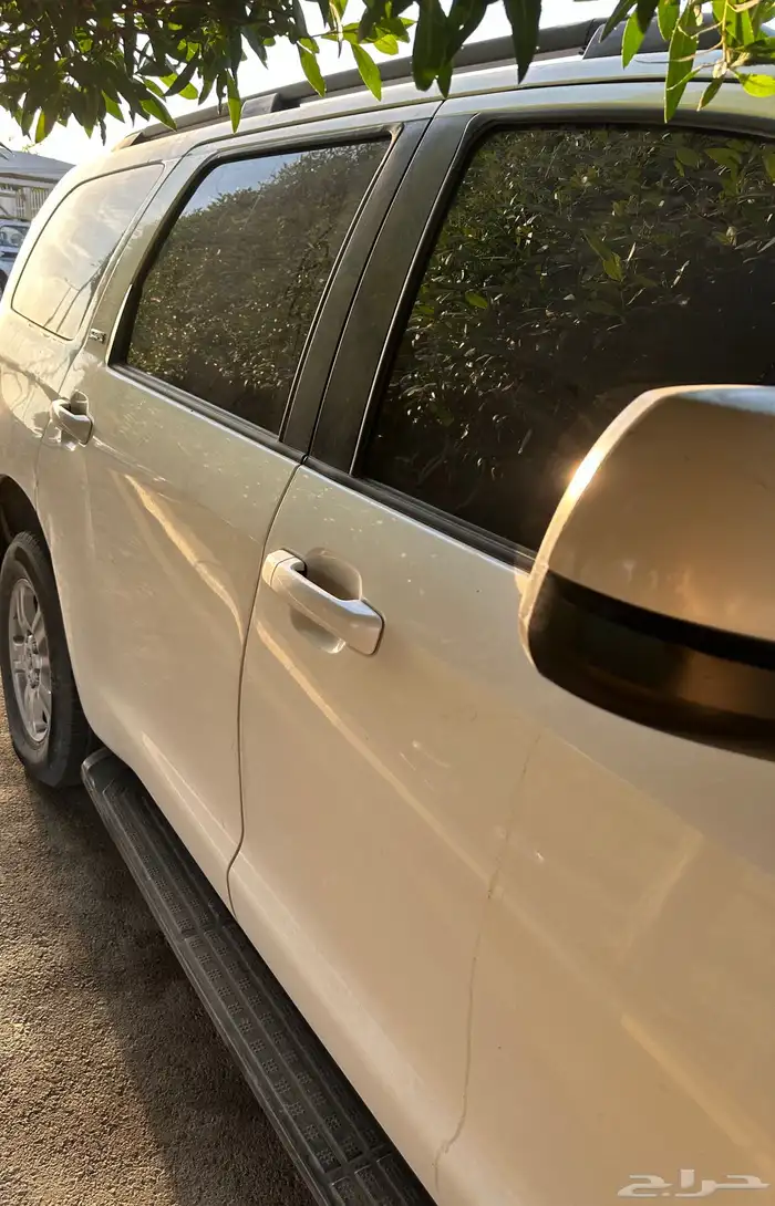 اسكويا 2016 الممشى 300740 المواصفات دبل ثلاجه مثبت سرعه 2