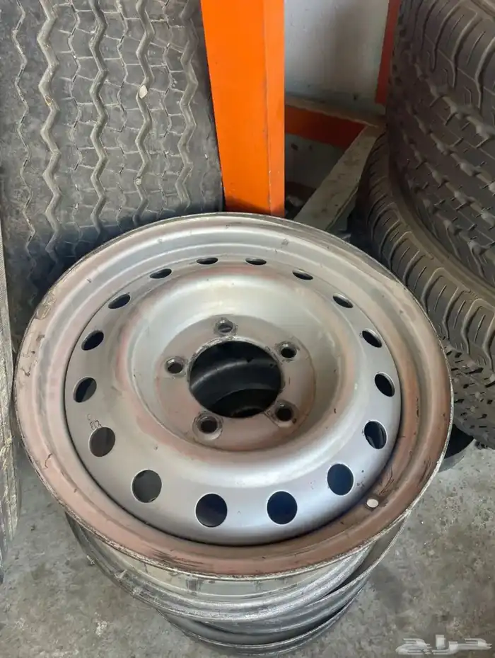 مسجل مع الديكور عدد ثلاث جنوط 17جهاز ايكوم مع الريشه 2