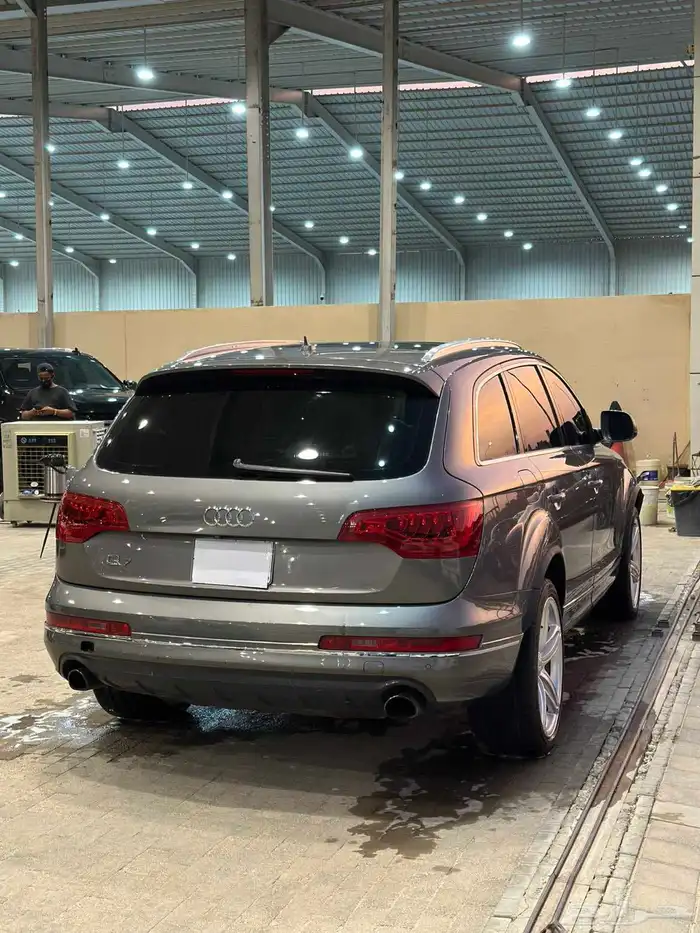 اوودي Q7 موديل 2014 3