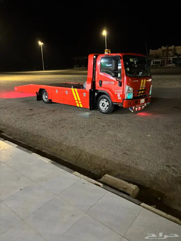 سطحه في الرياض راجع 1