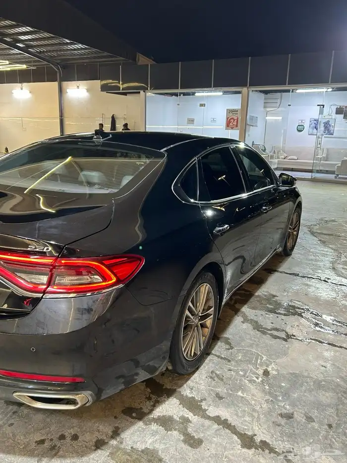 ازيرا 2018 ديزل فل كامل ماعدا الفتحه 9