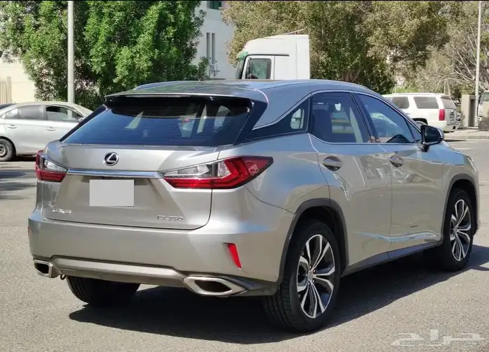 لكزس للبيع 8