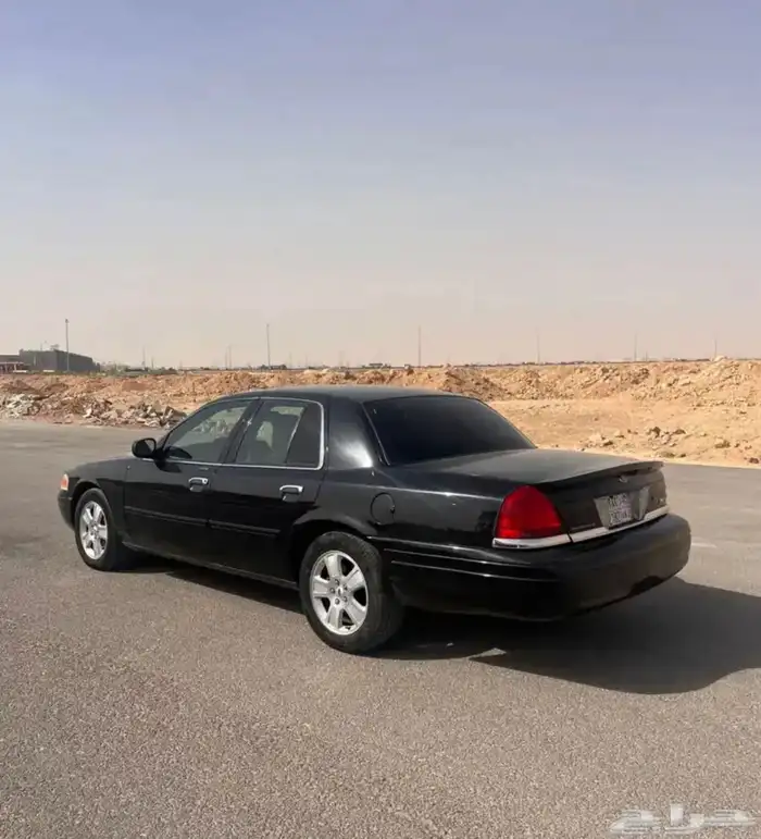 فورد فكتوريا 2011 5