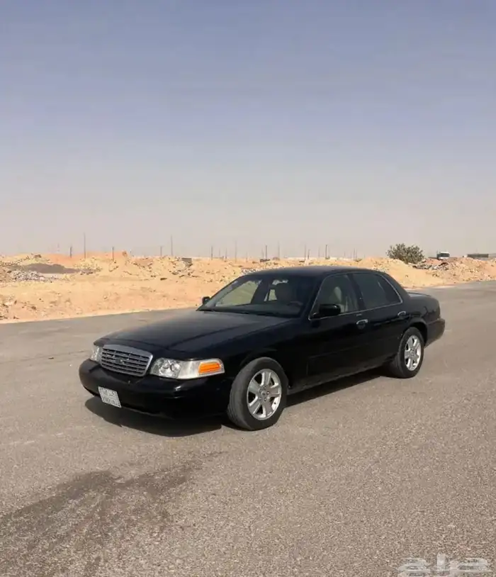 فورد فكتوريا 2011 1