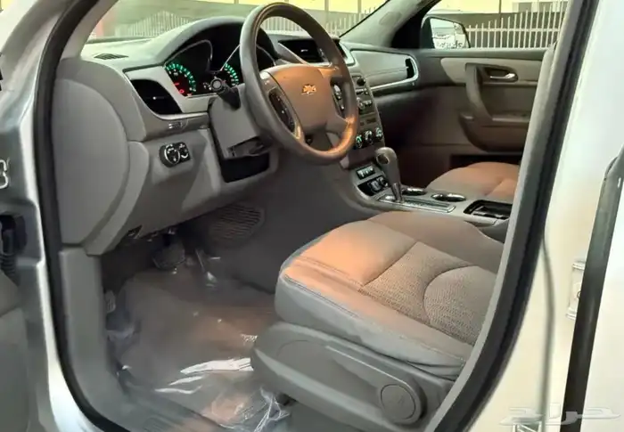 شيفروليه ترافيرس2016سياره عائليه 3 صفوف مقاعد 7