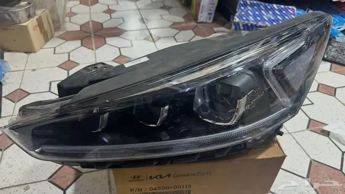 شمعة امامي يسار كادينزا 2018 0