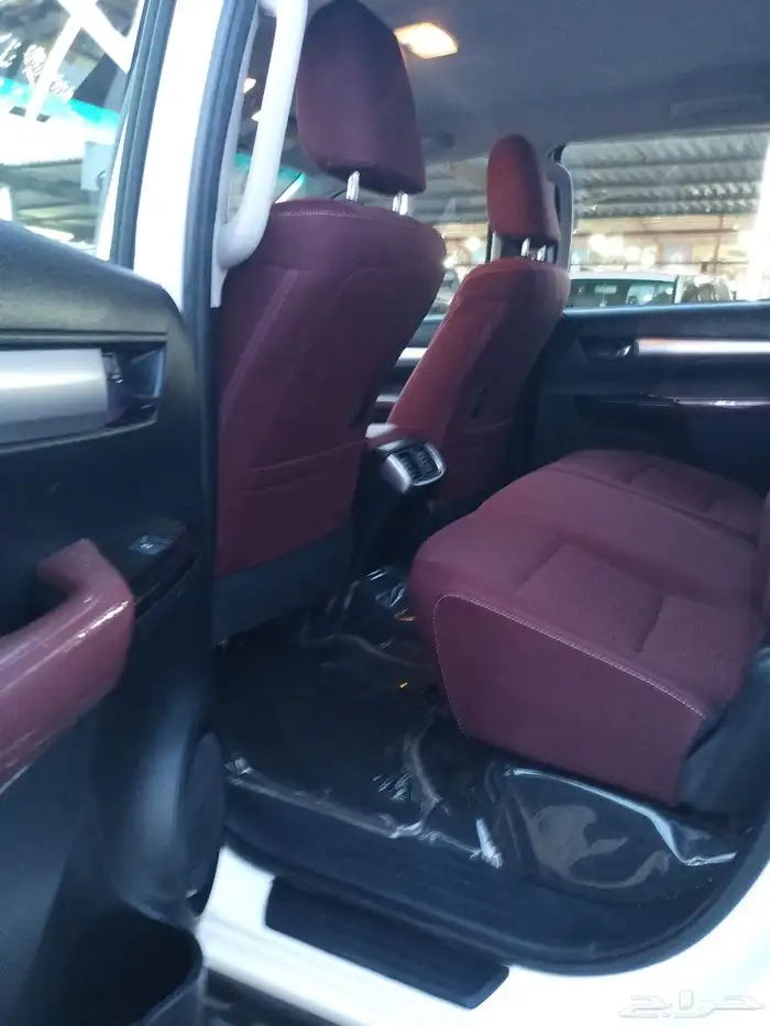 للبيع هلكس 2024 ديزل فل كامل سعودي بحالة الوكالة 10