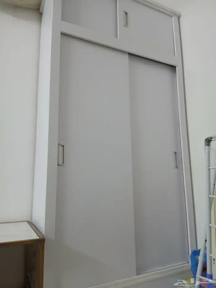 دولاب للبيع التواصل 1