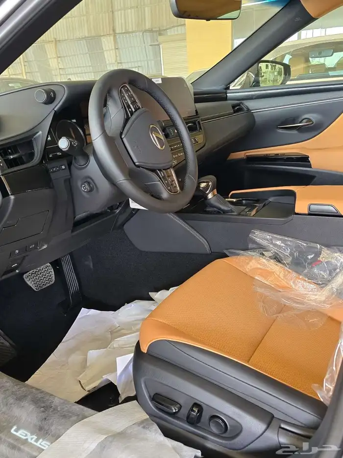 لكزس es350 خليجي Ca 2025 رمادي استاندر 5