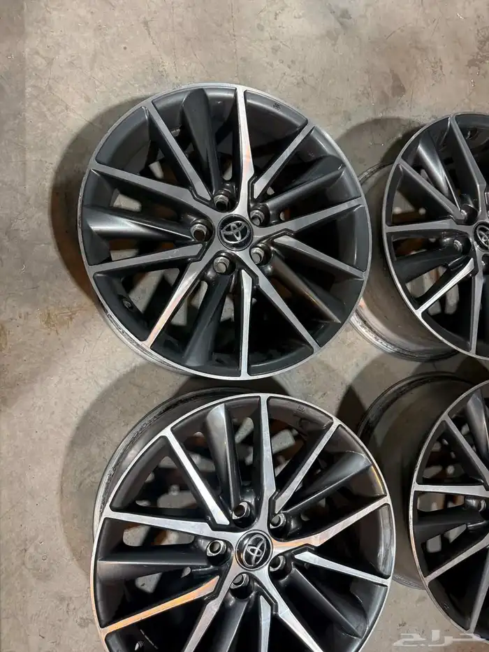 جنوط كامري اصلي موديل 2023 0