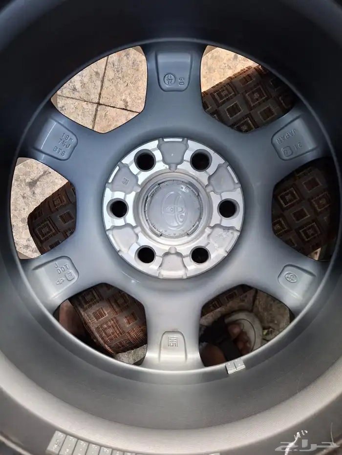 جنوط جيب لاندكروزر GR مقاس 18 اصلي وكاله موديل 2025 5