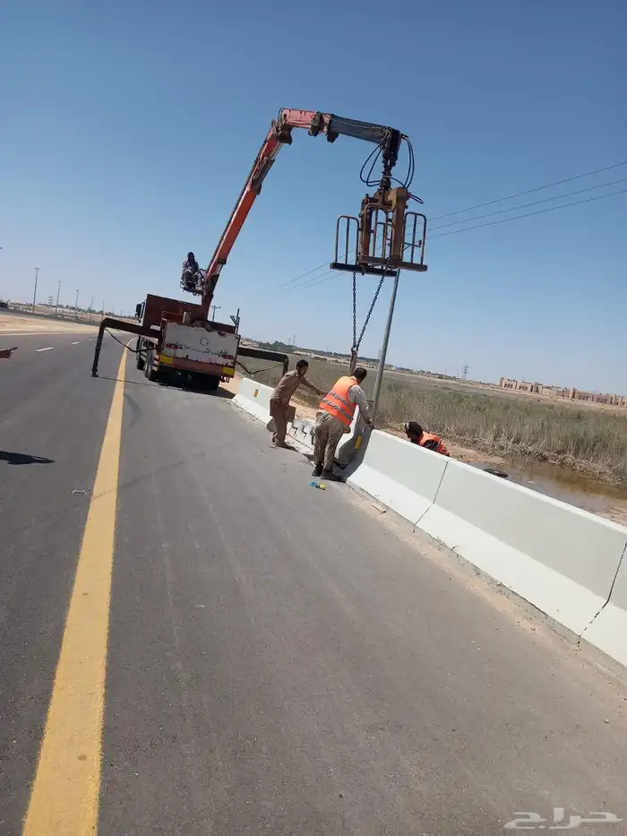 حواجز خرسانية نيوجرسي وجه واحد 2.44 مواصفات وزارة النقل والأ 5