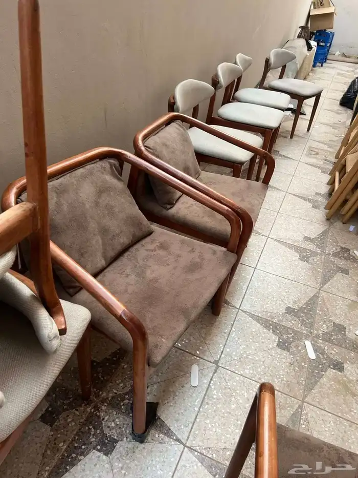 كراسي خشبية للبيع 0