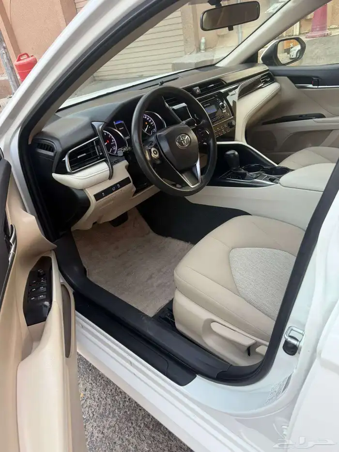 للبيع كامري 2020 الأحساء 6