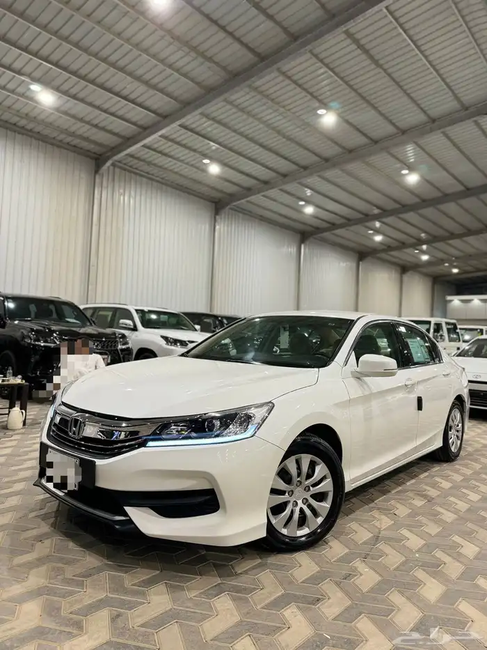 هوندا اكورد 2017 نظيف جدا 1