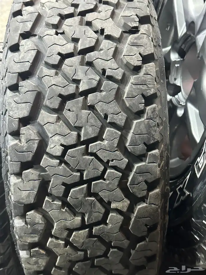 جنوط لكزز الحميد معا كفرات ماكسس مقاس 255 70 16جيب ربع شاص 15