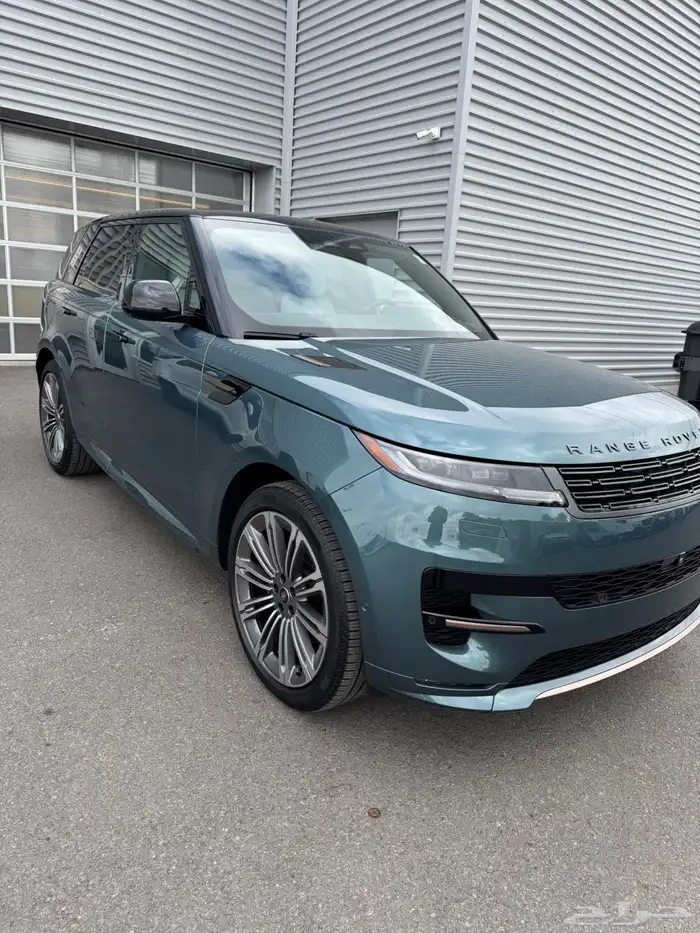 للبيع رانج روفر سبورت 2025 فئه HSE فل كامل اصفار وارد كندا 2