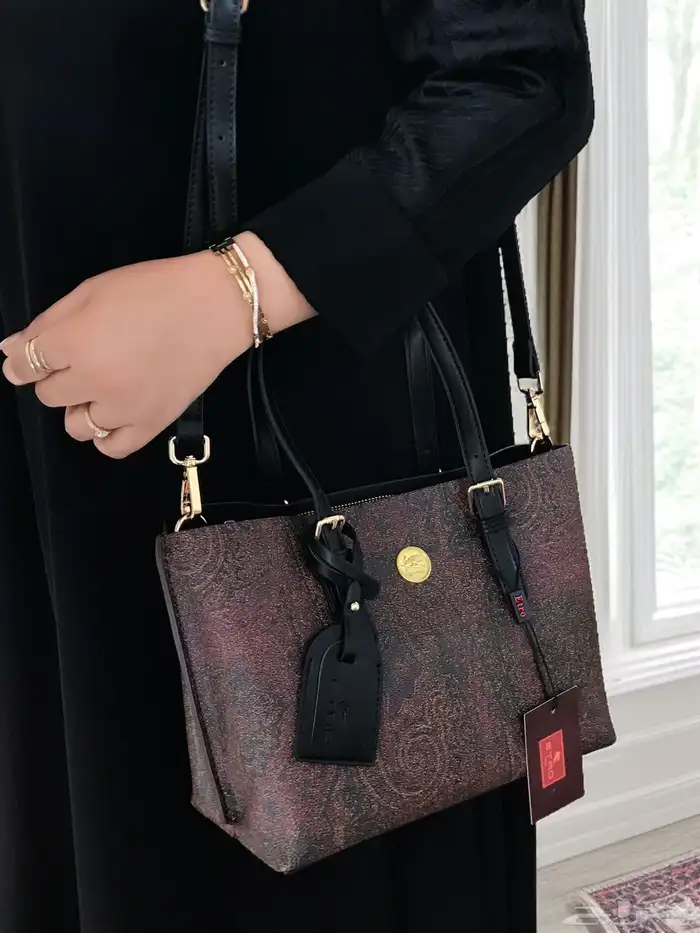 شنط ماركات 49