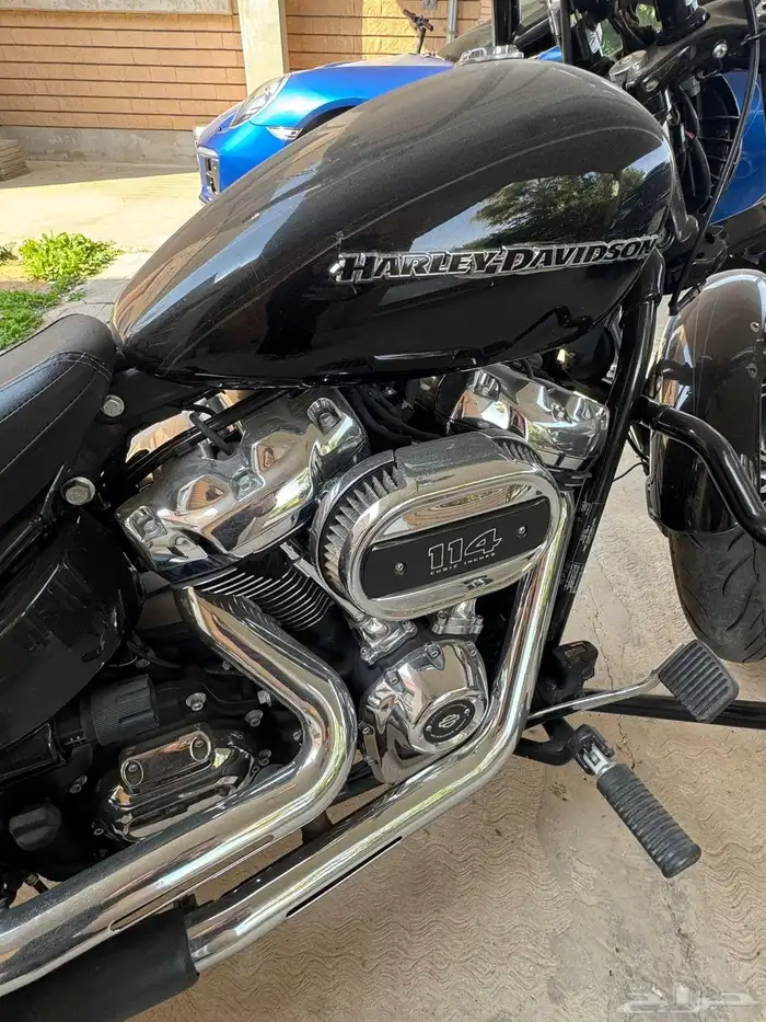 Harley Davidson breakout 0