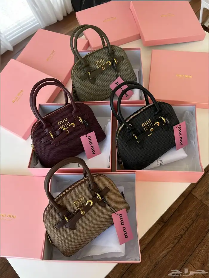 شنط ماركات 64