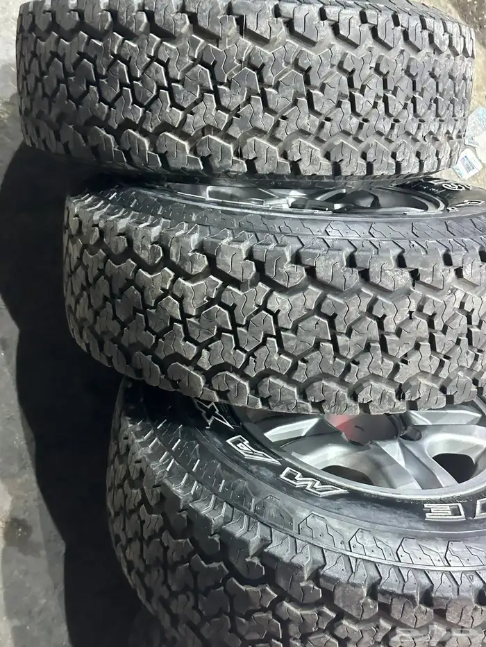 جنوط لكزز الحميد معا كفرات ماكسس مقاس 255 70 16جيب ربع شاص 16