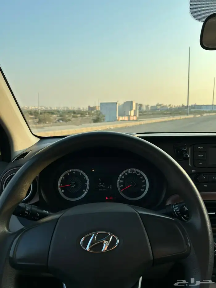 هيونداي i10 8