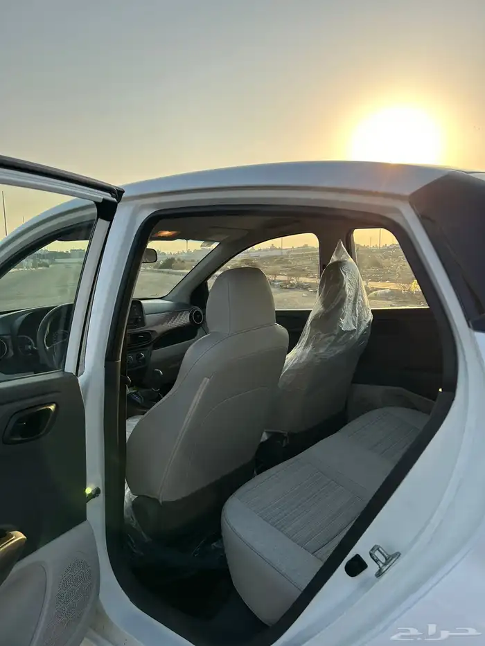 هيونداي i10 14
