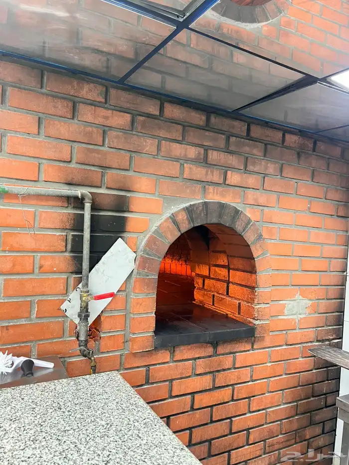 شارع الامير سلطان بن عبدالعزيز حي المطار مقابل البستان 7