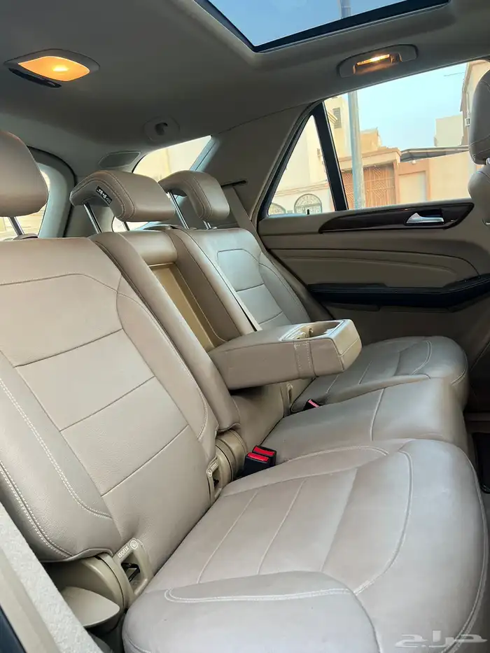 مرسيدس ML 500 2015 ( بحالة الوكالة ) 30