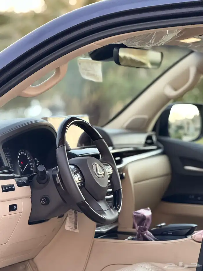 جيب لكزس LX570 فل كامل 2019 سعودي 31