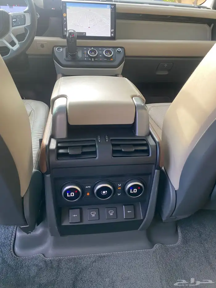 ديفندر HSE فل كامل المواصفات 12