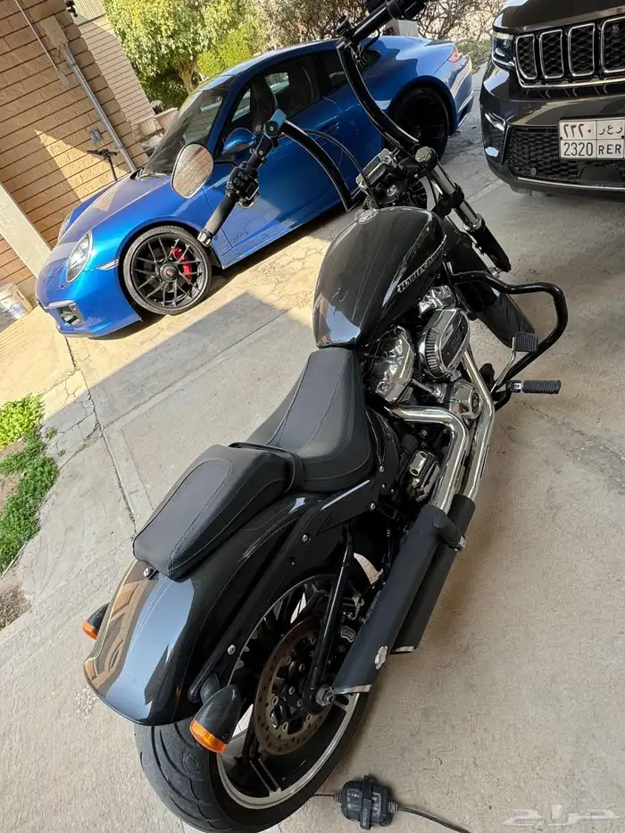 Harley Davidson breakout 1