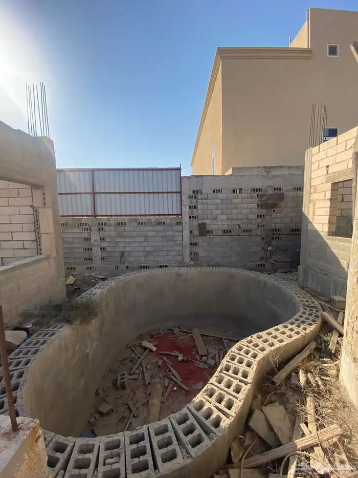 للبيع فيلا عظم مساحة 687.5م  حي النزهة الدمام مرهونه 0