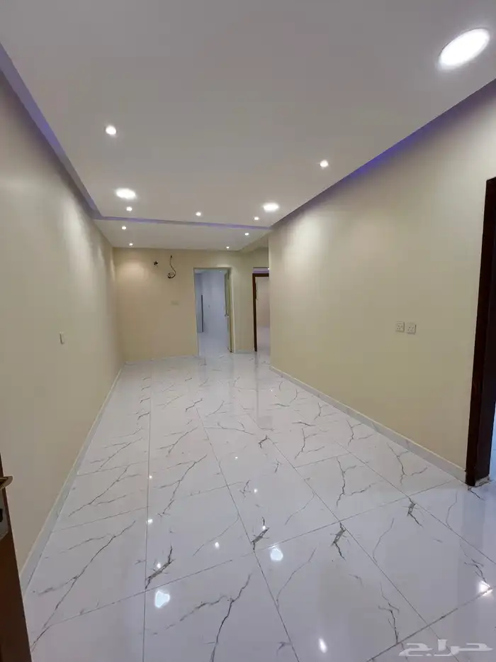 للإيجار شقة عوايل مستقلة بالحمرا الهفوف 6