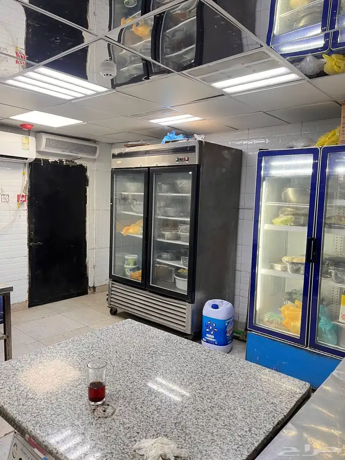 شارع الامير سلطان بن عبدالعزيز حي المطار مقابل البستان 9